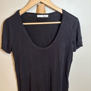 Wilfred Charcoal Short Sleeve Tee